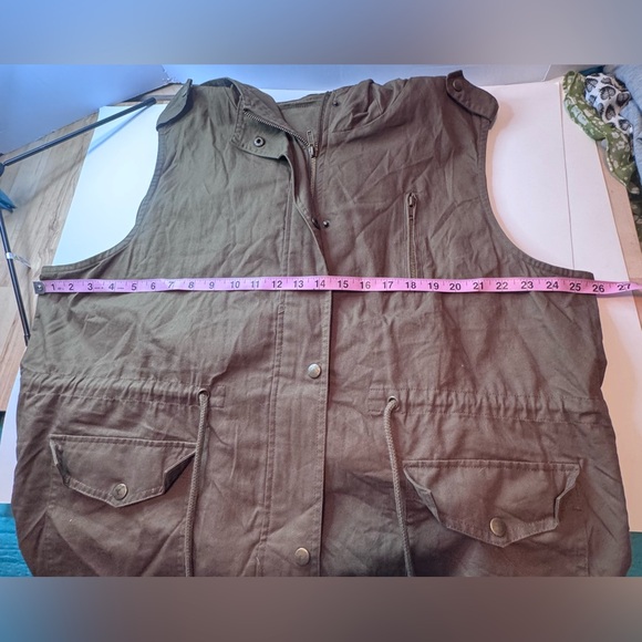 Zenana Outfitters Hooded Vest Size 3X 100% Cotton Drawstring Tan Cargo Style - Picture 7 of 13